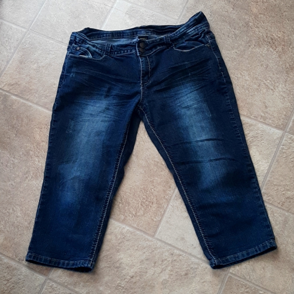 April Jean capris